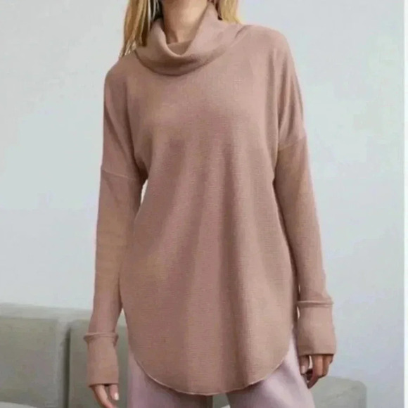 Babaton Thermal Cowlneck  Dusty rose pink/Taupe Size Small - Picture 1 of 10